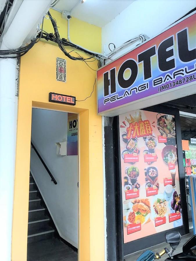 Oyo 90465 Pelangi Baru Hotel Johor Bahru Zewnętrze zdjęcie